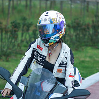 摩托车头盔全盔蓝牙槽大尾翼3C认证XL