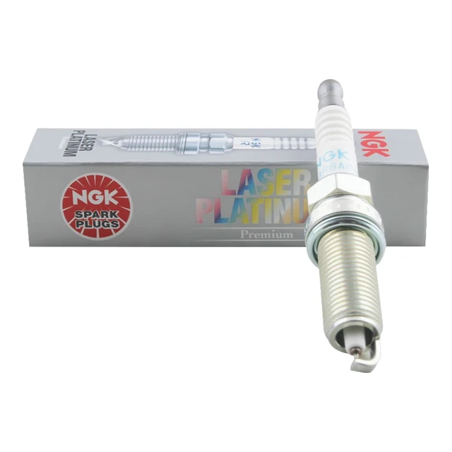 NGK LZKAR6AP-11 6643 火花塞 四支装