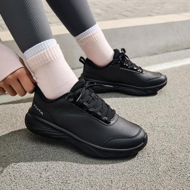 安踏 女款训练鞋