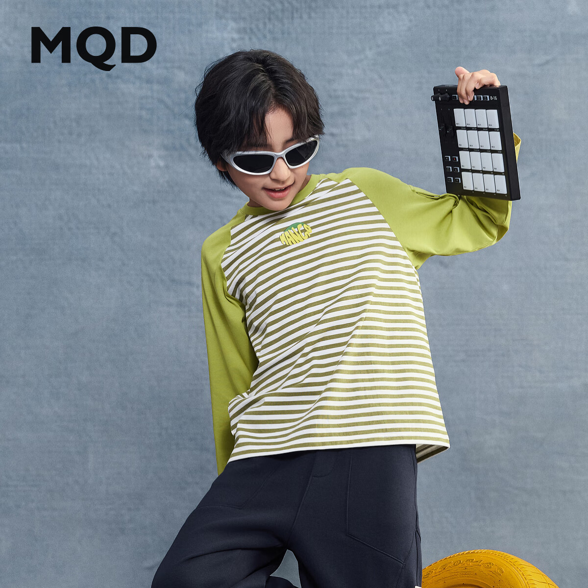 马骑顿（MQD）男童25秋新款中大童街潮条纹撞色插肩袖长袖T恤内搭打底 绿条 1