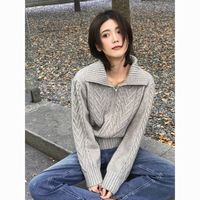 零柒零捌灰色麻花毛衣外套女秋季设计感小众慵懒风针织开衫