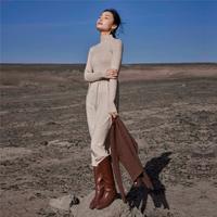 佐丹奴 秋季慵懒高级感半高领针织裙收褶毛织长袖连衣裙女款