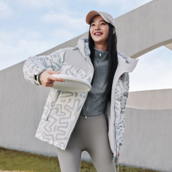 波司登 奥莱冬男女款时尚撞色连帽羽绒服短外套面包服