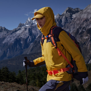 波司登 鹅绒冲锋衣 男女同款一衣三穿厚羽绒服