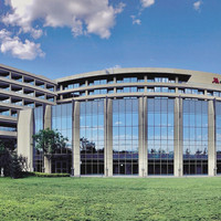 移动端：MARRIOTT 北京乐多港万豪酒店1晚+双人汤乐宫门票+精美旅拍服务