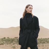 女士西装领收腰短款鹅绒羽绒服