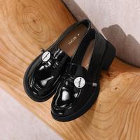 百思图 春夏季简约学院乐福鞋粗跟女单鞋