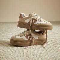 思加图 冬季时尚板鞋德训鞋运动休闲鞋女鞋子