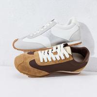 思加图 冬季百搭德训鞋运动休闲鞋舒适平底鞋女鞋