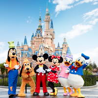 早鸟2大1小门票+上海迪士尼乐园酒店2晚+班车