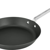 SCANPAN 黑色铁煎锅 26 厘米 优质碳钢耐高温多功能平底锅 带符合人体工程学的手柄烤箱