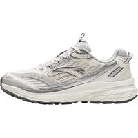 ANTA安踏AT957丨跑步鞋男春季户外徒步越野山系复古跑厚底运动鞋子男旅游 象牙白/芯片灰/银-1 10 (男44)