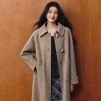 诗凡黎 山羊绒天丝羊毛大衣经典翻领牛角扣中长款外套