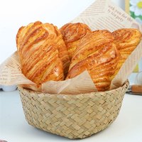 左烘右焙 椰香千层卷新鲜现做0脱氢面包整箱零食营养早餐包