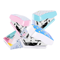 得力订书机用品可爱小巧迷你订书机卡通订书器订作业本定书机小号女生装订桌面装订用品订书钉机文具用品 0456颜色+640枚钉