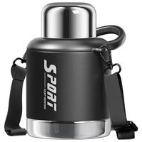 南极人大容量保温杯吨吨桶男女316不锈钢便携大号喝水杯子大肚水杯 曜岩黑1700ml【钢盖+提手+背带】