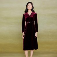 88VIP：黛玛诗 女士轻奢风刺绣丝绒连衣裙 AC05012244