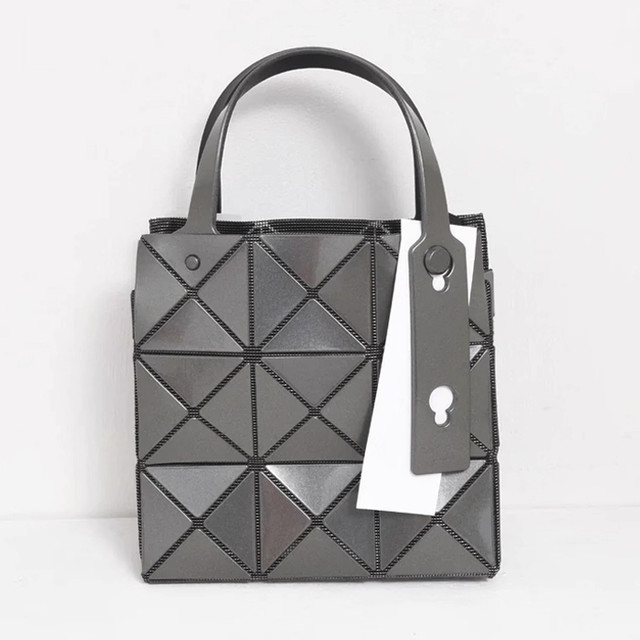 ISSEY MIYAKE BAO BAO 女士时尚百搭包袋 BB56AG610