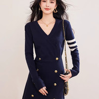 Puella 拉夏贝尔Puella2025年冬季高级感针织连衣裙女双排扣显瘦V领A字裙