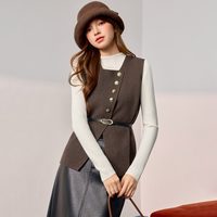 爱依服 2025秋冬新款韩版优雅成熟通勤气质设计感毛织两件套