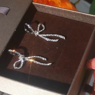 超闪满钻长款蝴蝶结耳坠小众设计感高级耳环女无耳洞耳夹气质耳饰