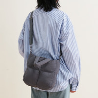 NITORI ins风女士腋下单肩斜挎托特包 大容量云朵绗缝包