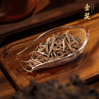 梅伯珍2024年正宗高山新茶福鼎白茶生态基地花魁牡丹王茶叶 2018年金奖白牡丹 10g*1盒