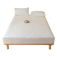 红蜻蜓A类夹棉床笠单件 床罩床垫遮盖物保护套全包床笠 奶白150*200cm