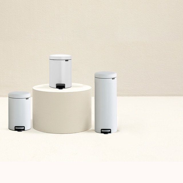 柏宾士 脚踏垃圾桶进口家用不锈钢厨房卧室客厅卫生桶