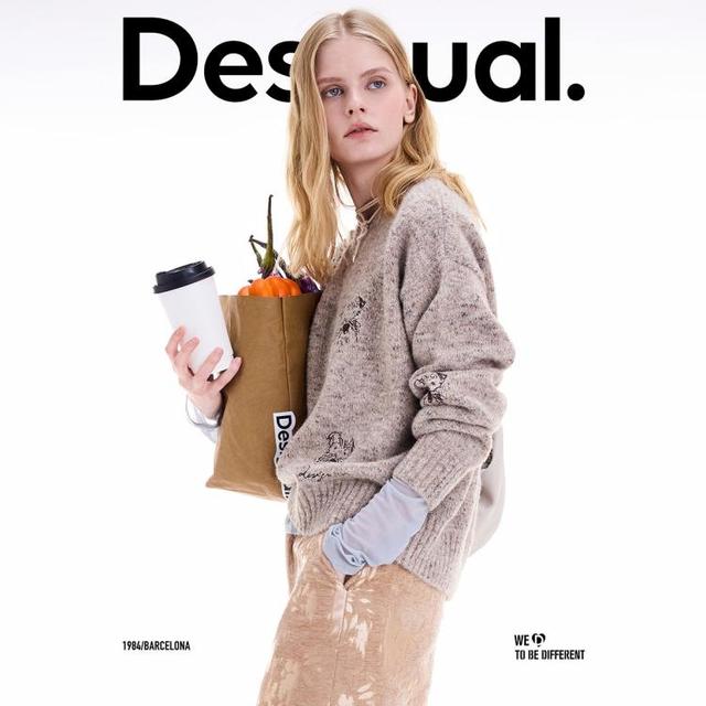 Desigual 博主同款 女士羊毛混纺手绘小狗刺绣针织衫