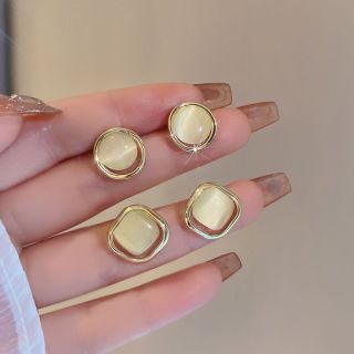 XIYOOMI S925银针猫眼石法式复古耳钉