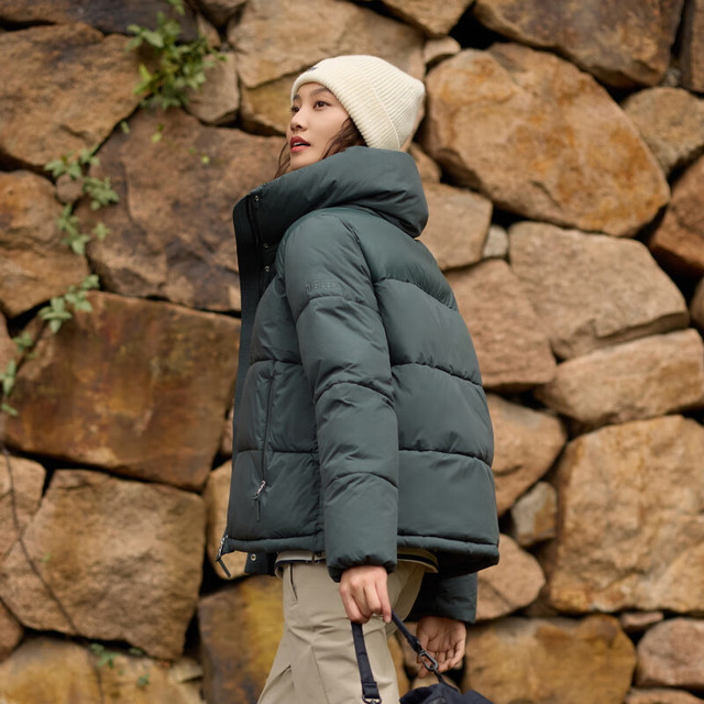 今日必买：AIGLE WR防泼水SORONA女士棉服 BB666