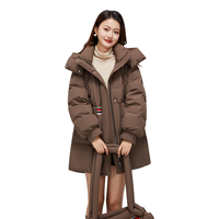 雪中飞 【美拉德色系】女式羽绒服可脱卸帽中长款可脱卸帽搭配手提包外套