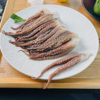 一虾一世界新鲜冷冻大号三去鱿鱼须 鱿鱼爪生鲜火锅烧烤食材 鱿鱼须毛重 5斤(净重)  70%