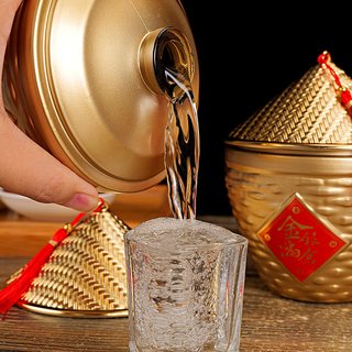  九龙潭 固态发酵纯粮酿造 浓香型白酒