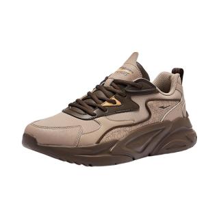 鸿星尔克 川行 男子户外防寒耐磨运动鞋