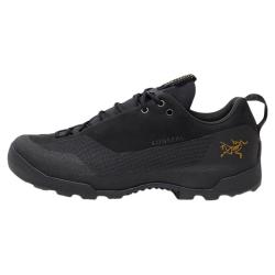 ARC'TERYX 防水 女士登山鞋