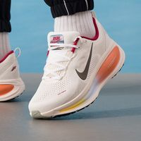 NIKE VOMERO 18 男款跑步鞋 IQ1131-120