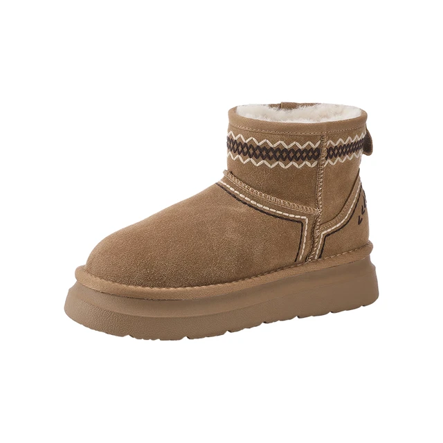 卡丹路民族风雪地靴冬季2025新款防滑仿羊皮毛一体加绒加厚短筒东北棉鞋