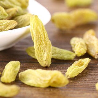 新边界新疆特产有机吐鲁番无核白葡萄干非超大免洗特级绿香妃干果