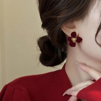 红色植绒花朵耳钉女纯银小众设计感高级耳饰2025年耳环