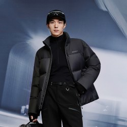 波司登 新款羽绒服时尚休闲高端短款加厚男款秋冬