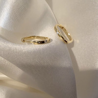 半日逅屿几何耳扣女轻奢小众设计感镶锆石方形耳环圈圈金属耳饰夏季 几何耳扣