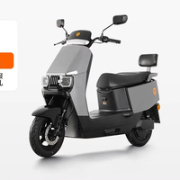 雅迪 电动摩托车 通勤代步大踏板长续航电动车 颜色到店自选