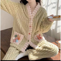 宝娜斯（BONAS）可爱花边睡衣宽松甜美法兰绒印花蝴蝶结加厚居家服可外穿套装 彩虹套装-绿色 均码 （适合80-140）
