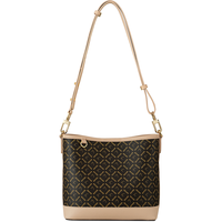 沙驰包包女款2025水桶包女士出行单肩斜挎包女友