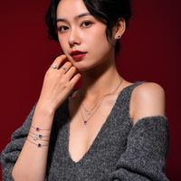 APM MONACO方形密镶925银女款手链简约设计大气