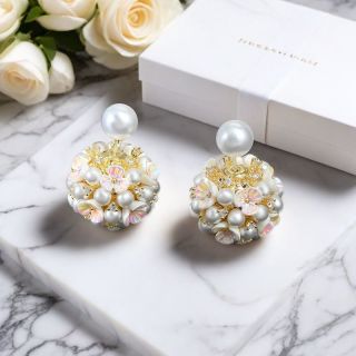 XIYOOMI 新款轻奢贝壳珍珠花簇耳钉女 S925银针个性网红耳饰耳环