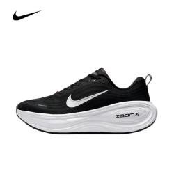 NIKE 男士跑步鞋  HV8150-002