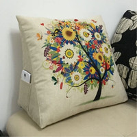 浣袋熊 三角立体靠垫英伦风抱枕床头靠包沙发靠枕办公室椅子护腰靠背垫 幸运树 左右宽45底部厚20高35厘米